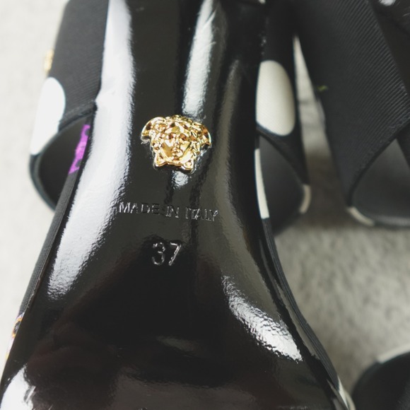 Versace x Dua Lipa Butterflies 95 mm Canvas Mules - Picture 4 of 14